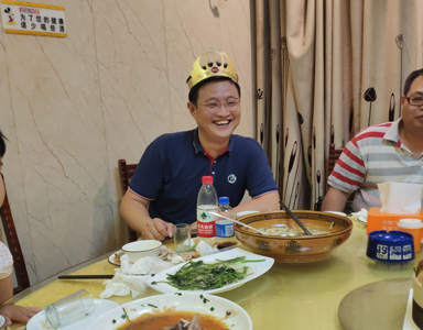 公司領導生日宴會